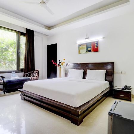 מלון Dreamz Hospitality גורגאון מראה חיצוני תמונה