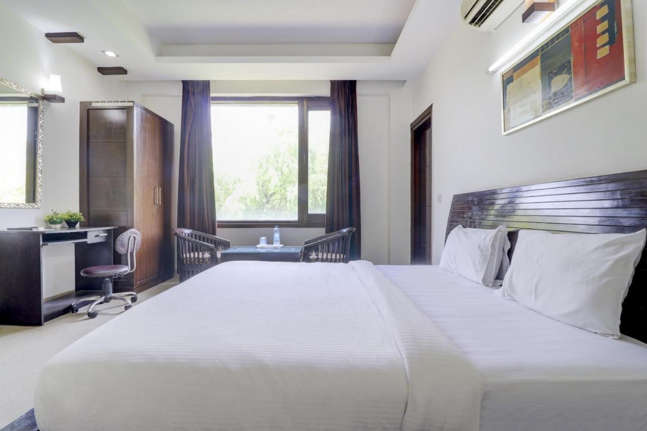 מלון Dreamz Hospitality גורגאון מראה חיצוני תמונה