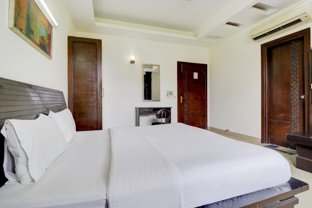 מלון Dreamz Hospitality גורגאון מראה חיצוני תמונה