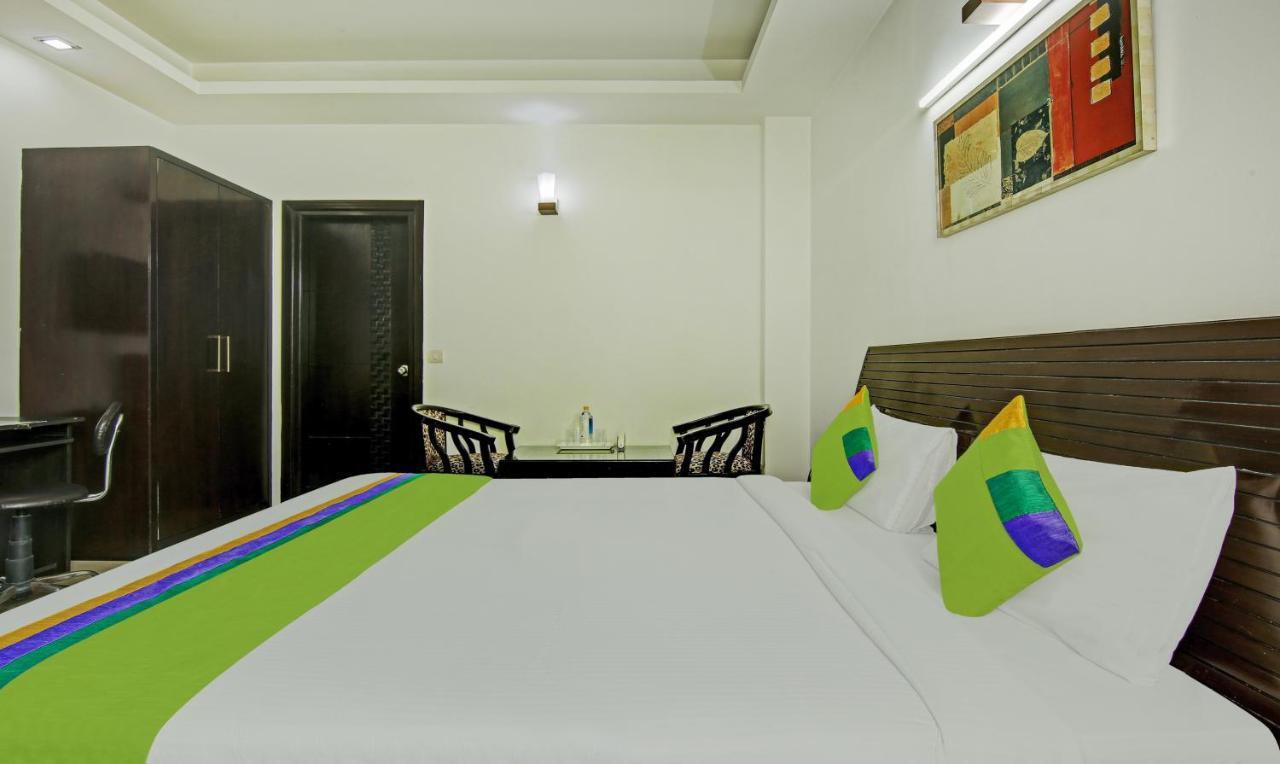 מלון Dreamz Hospitality גורגאון מראה חיצוני תמונה